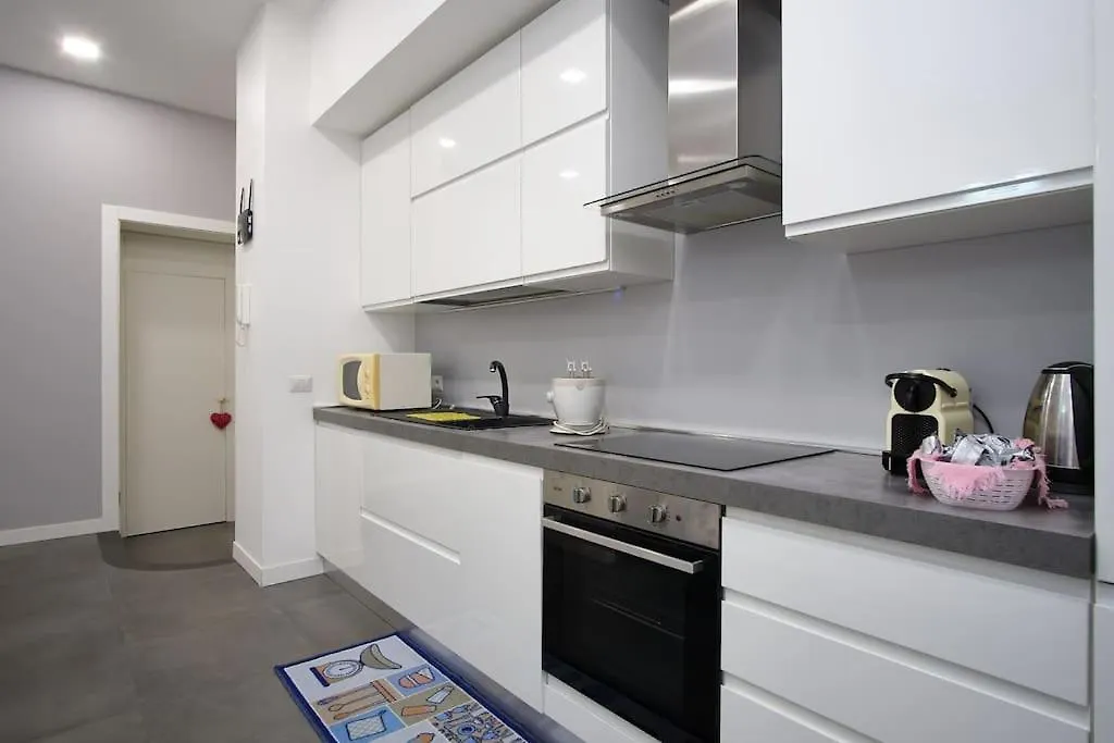Apartmán New! Roman Best Stay
