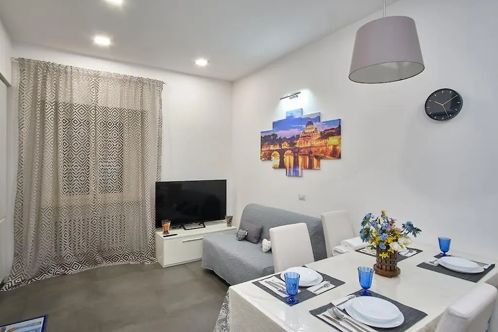 New! Roman Best Stay Rome